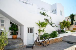 makris beach hotel