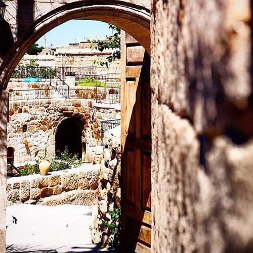 cappadocia antique gelveri cave hotel