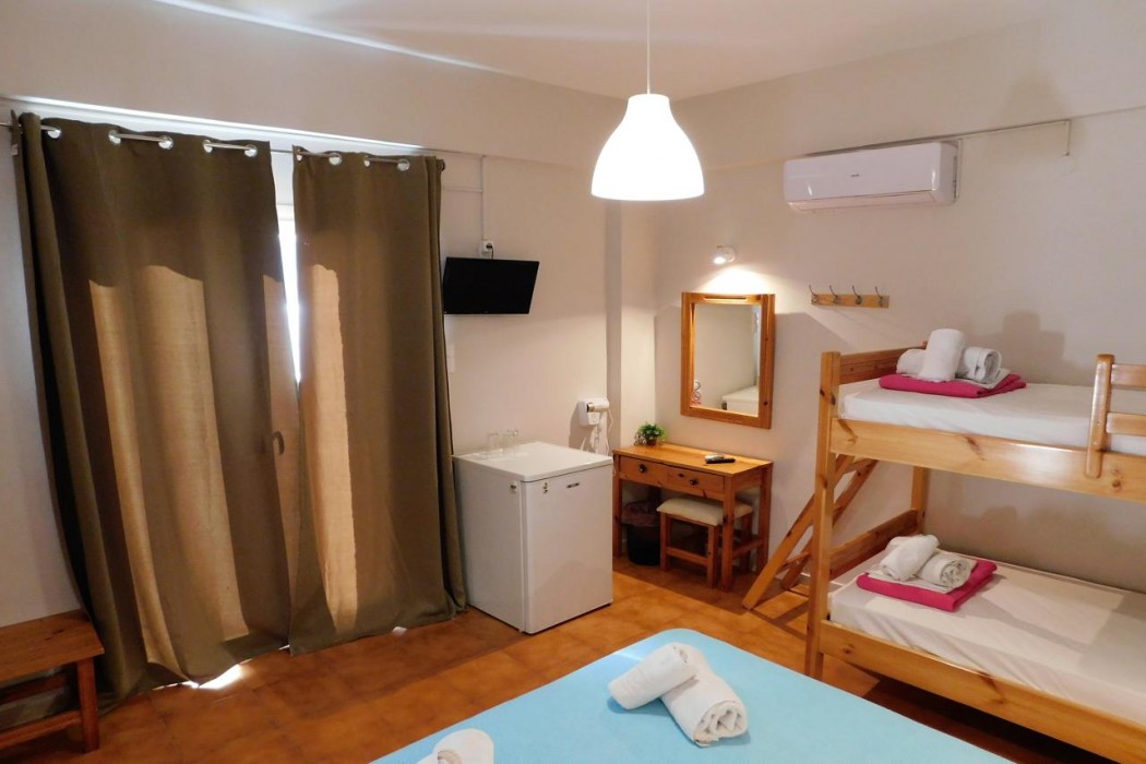 perdika mare guesthouse