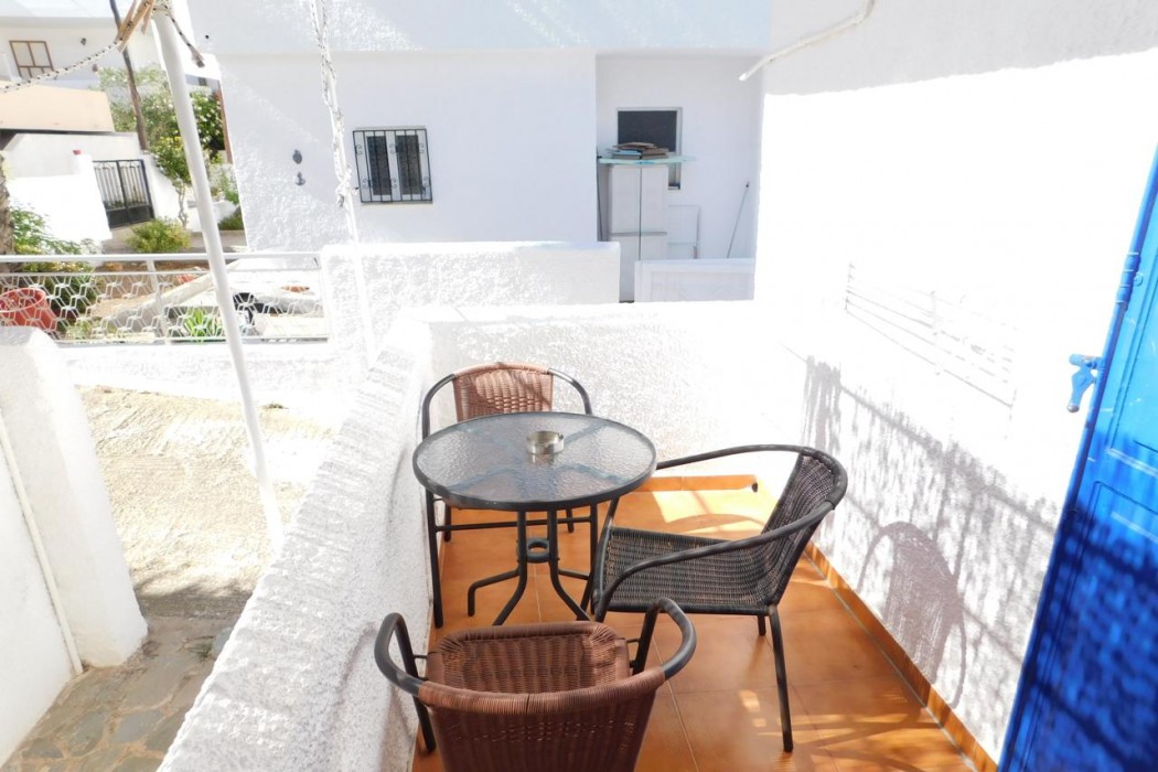 perdika mare guesthouse