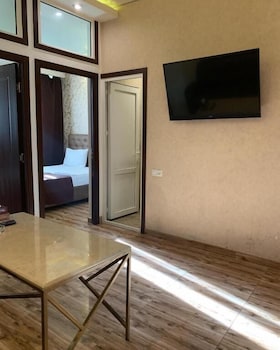 aleppo hotel in yerevan