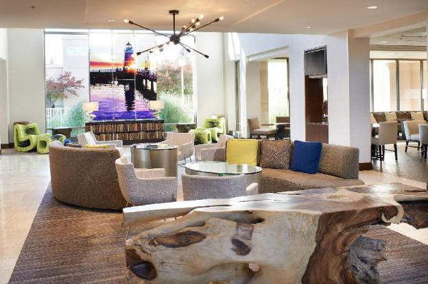 detroit metro airport marriott