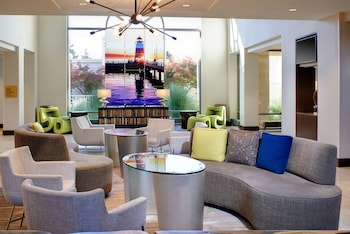 detroit metro airport marriott