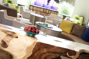 detroit metro airport marriott