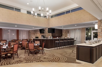 detroit metro airport marriott