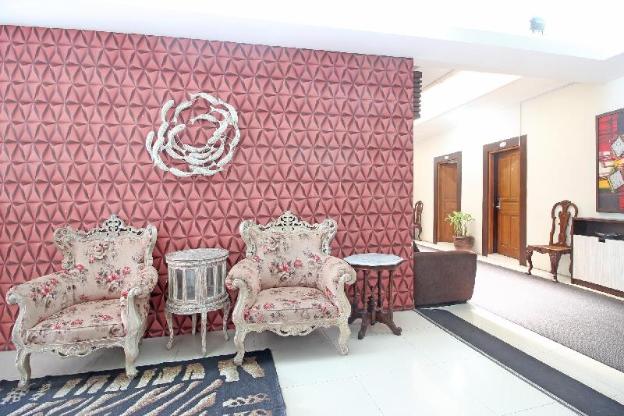 sarila hotel solo