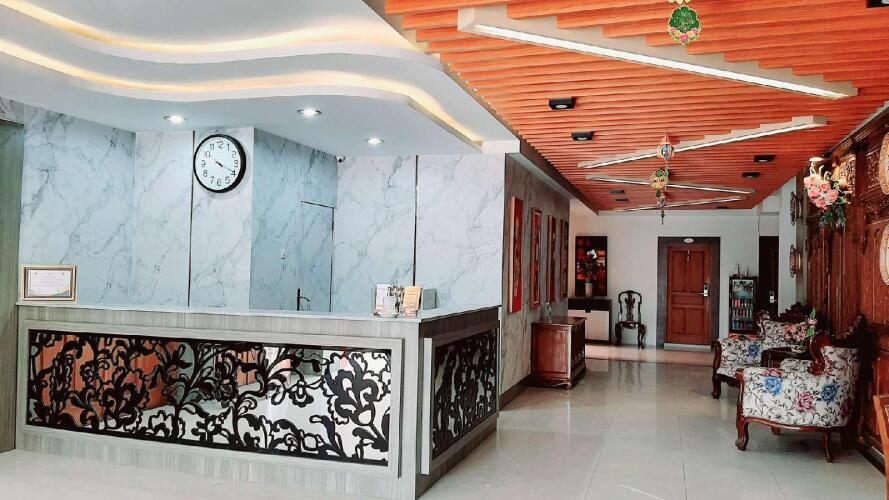 sarila hotel solo