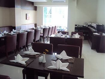 sarila hotel solo