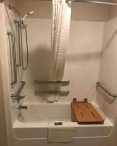 cobblestone inn and suites fort madison