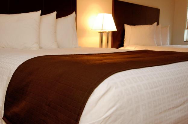 cobblestone inn and suites fort madison