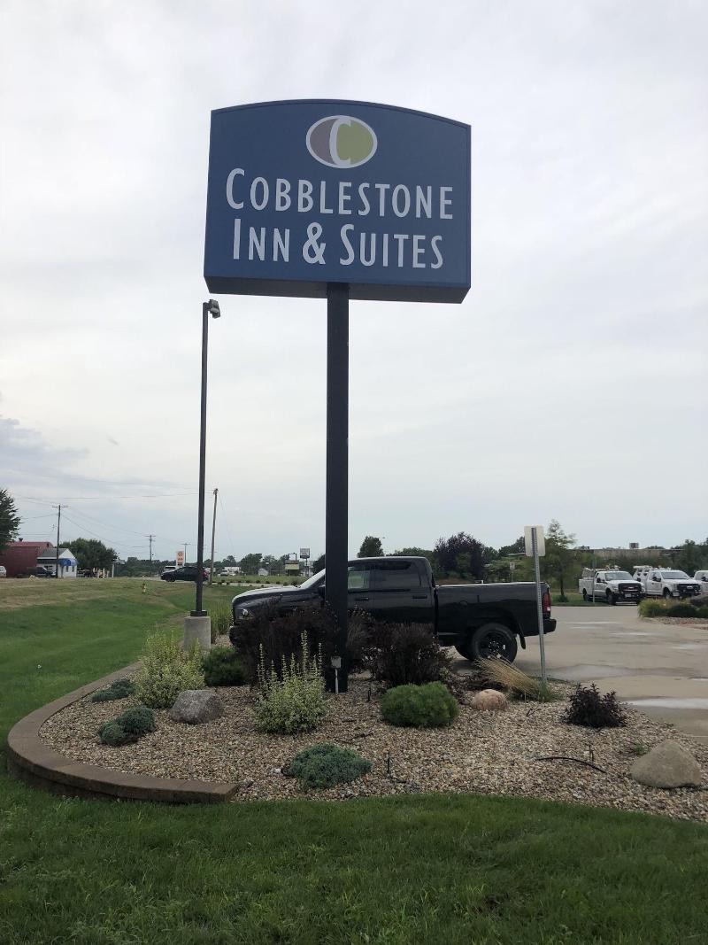 Cobblestone Inn & Suites - Fort Madison,Des Moines County>>Burlington,3 star