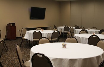 cobblestone inn and suites fort madison