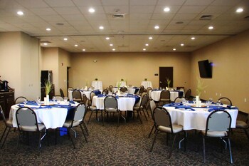 cobblestone inn and suites fort madison