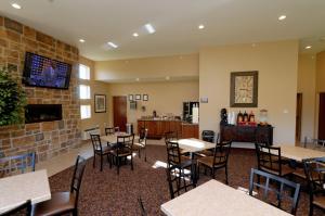 cobblestone inn and suites fort madison