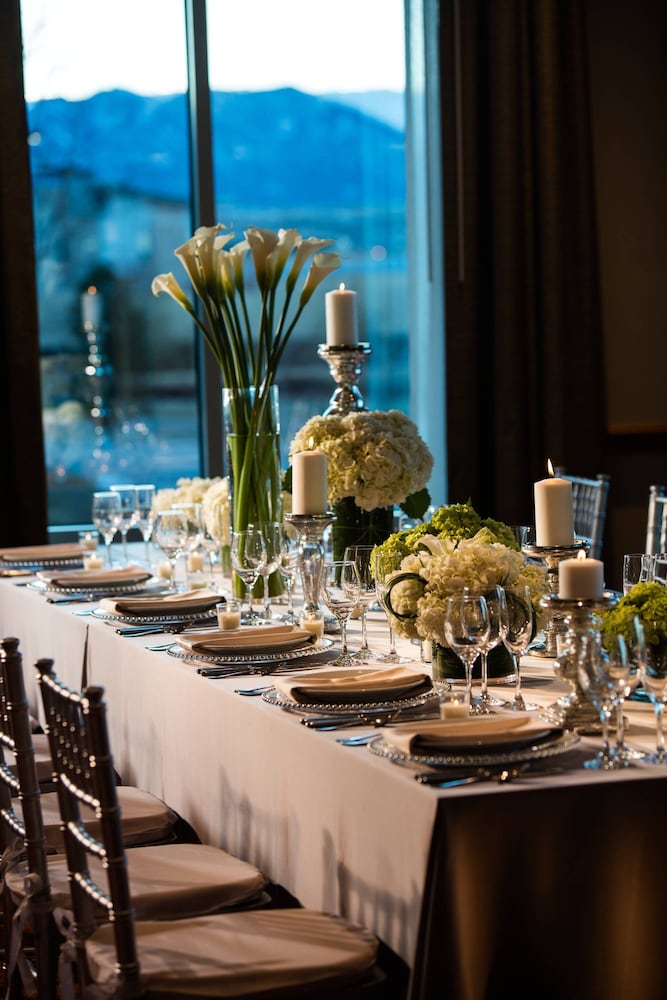 renaissance boulder flatiron hotel