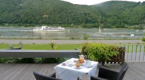 weingut und hotel schon