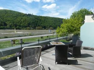 weingut und hotel schon