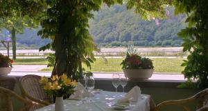 weingut und hotel schon