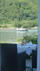 weingut und hotel schon