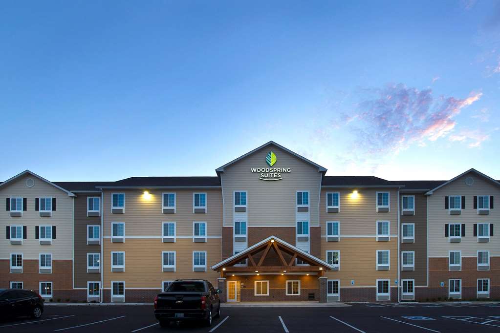 extended stay america select suites oklahoma city west