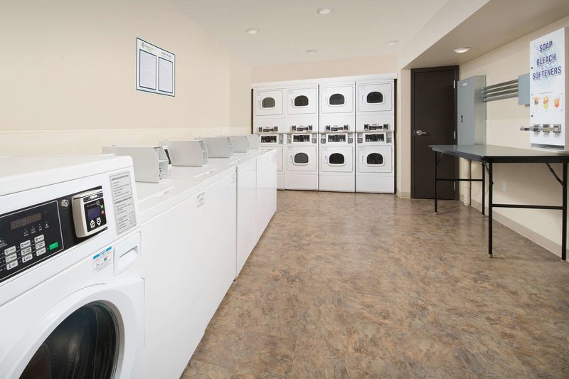 extended stay america select suites oklahoma city west