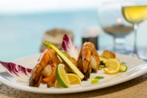 le temps des cerises hotel beach