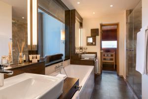 infinity hotel and conference resort munich