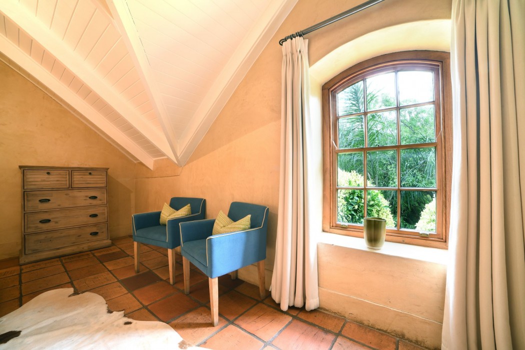 avondrood guest house