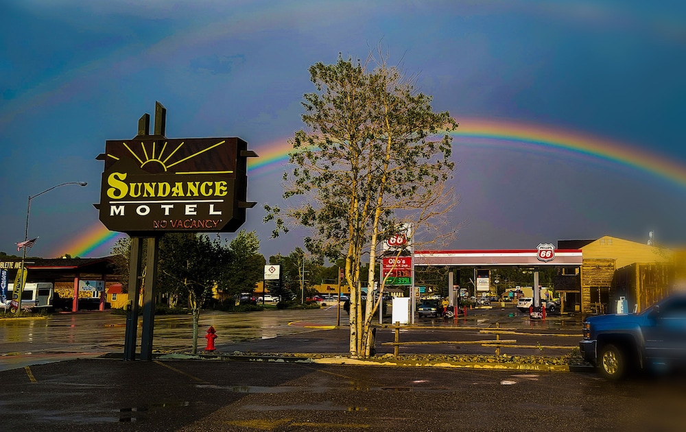sundance motel