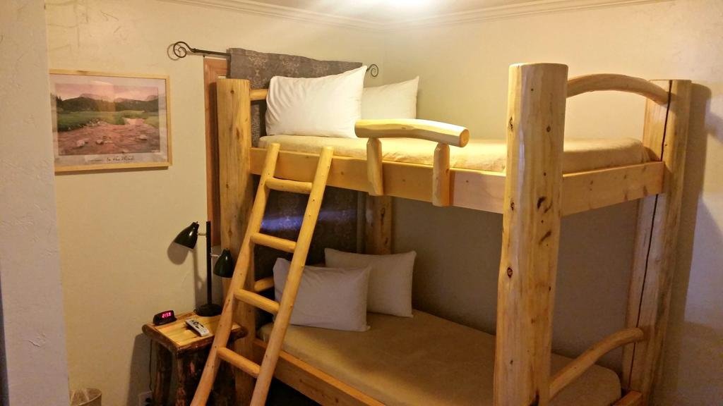 Sundance Motel,United States Of America>>Pinedale,3 star