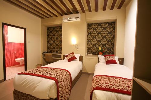 hotel heranya