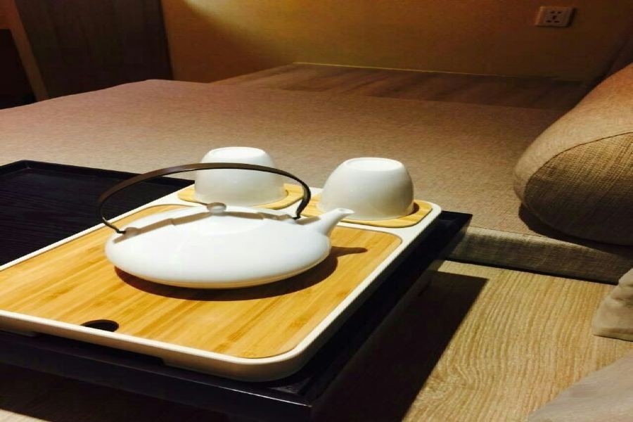 atour s hotel south gate xian