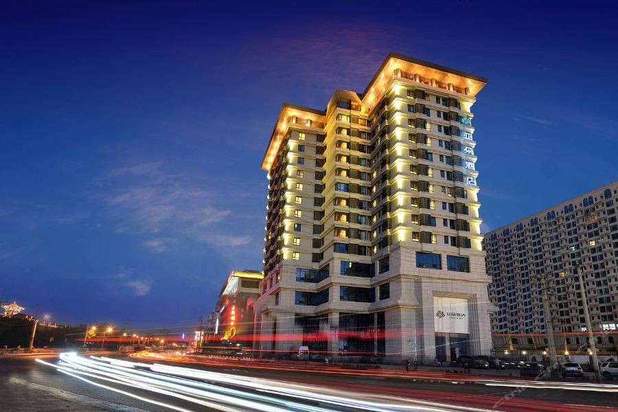 atour s hotel south gate xian