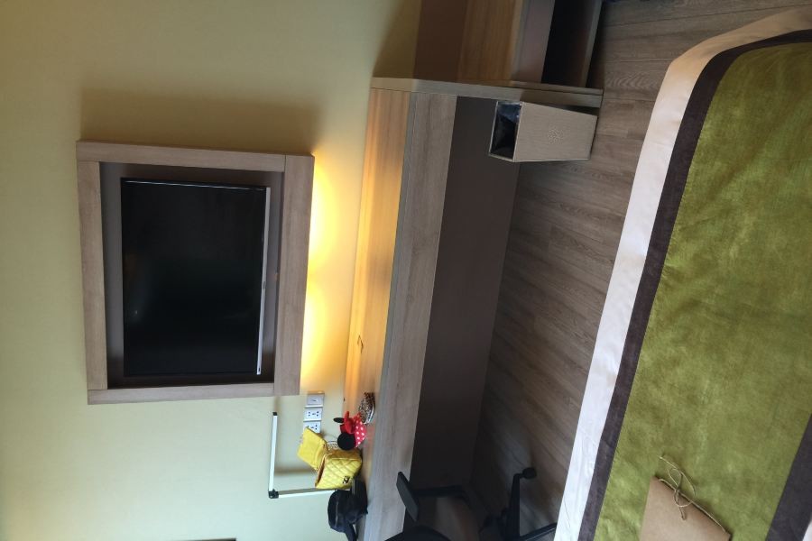 atour s hotel south gate xian