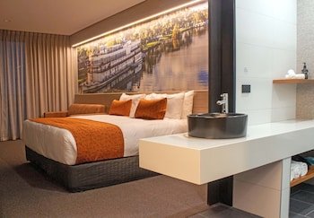 bridgeport hotel