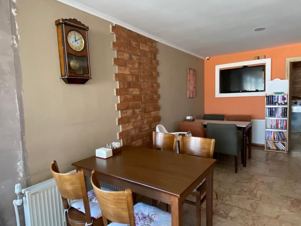 sakran hotel