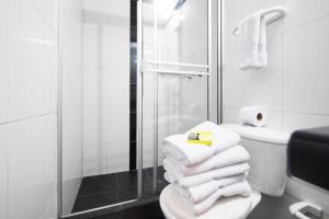 hotel ejecutivo av esperanza