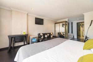 hotel ejecutivo av esperanza