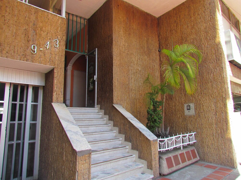 hotel dinastia real neiva