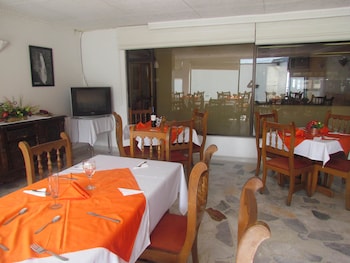 hotel dinastia real neiva