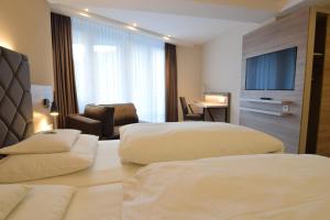 Villa Huxori,Hannover>>Dusseldorf,3 star