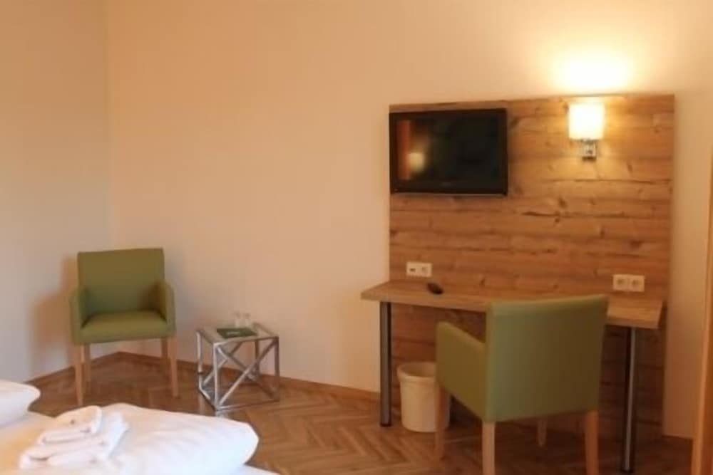 ferienhotel haus am ahorn