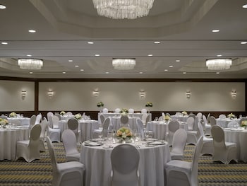 chelsea hotel toronto