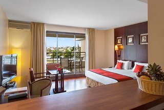 ramada hotel and suites noumea