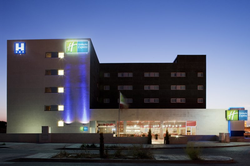 bandb hotel madrid aeropuerto t1 t2 t3