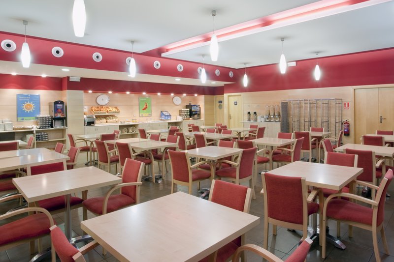 bandb hotel madrid aeropuerto t1 t2 t3