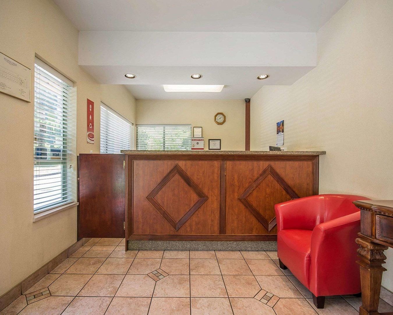 motel 6 surrey