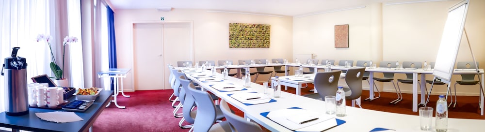 atlas hotel brussels