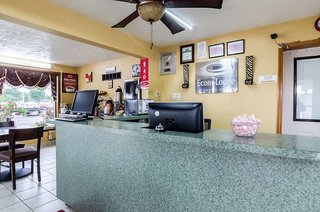 Econo Lodge,Cowley County>>Arkansas City,2.5 star
