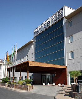 Vertice Sevilla Aljarafe,Near Multi Factory Aljarafe Shopping Center,4 star